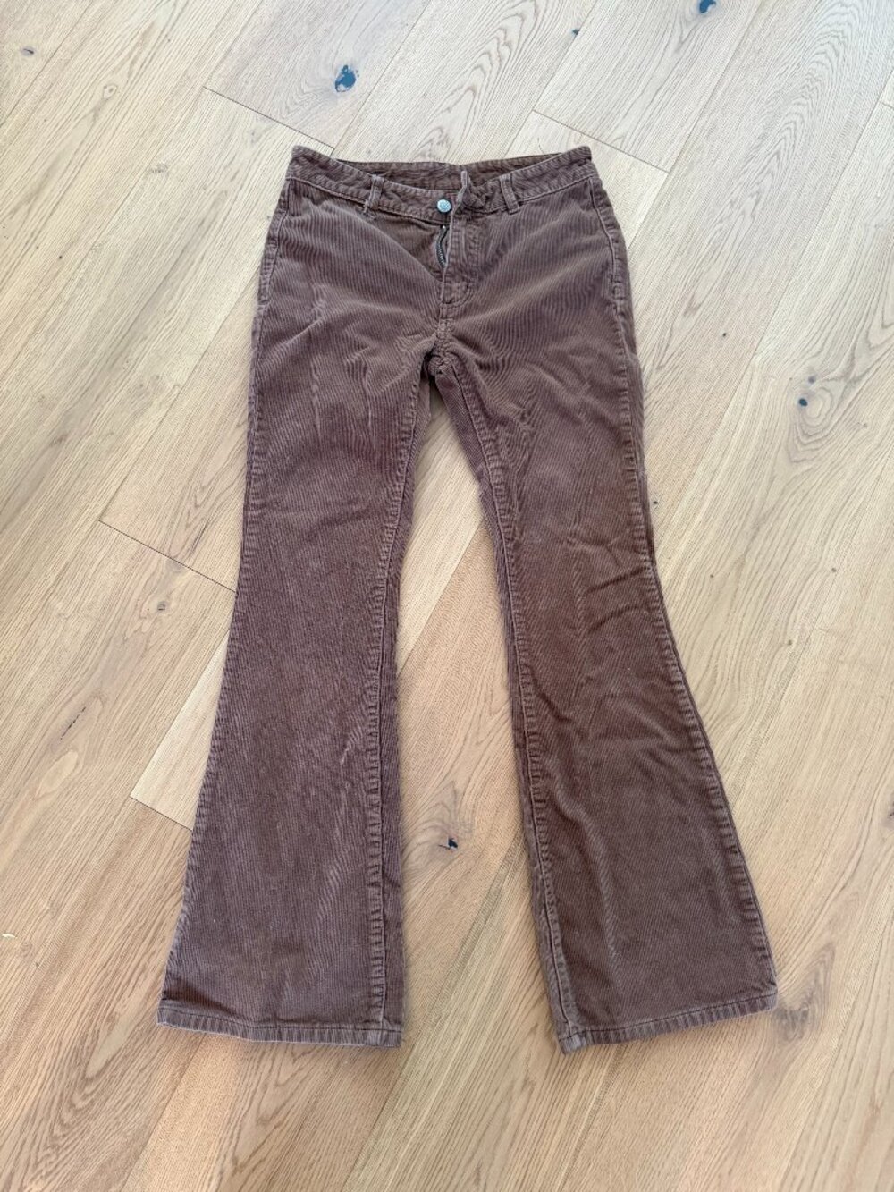 Brandy Melville John Galt brown corduroy pants